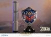 The Legend of Zelda Breath f the Wild Collector Edition Hylian Shield szobor 29cm