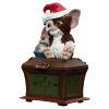 Gremlins Mini Epics Vinyl figura Gizmo with Santa Hat Limitált kiadás 12 cm